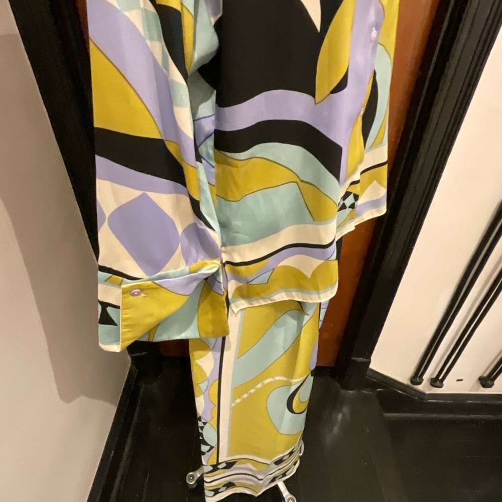 BNWT Zara Two Piece BLK, GREEN, Lavender, BLUE Set Size XL shirt, Large pants. - Picture 4 of 11